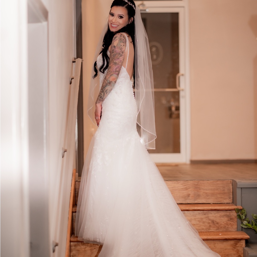 Essense of Australia Elegant White Mermaid Wedding Dress
